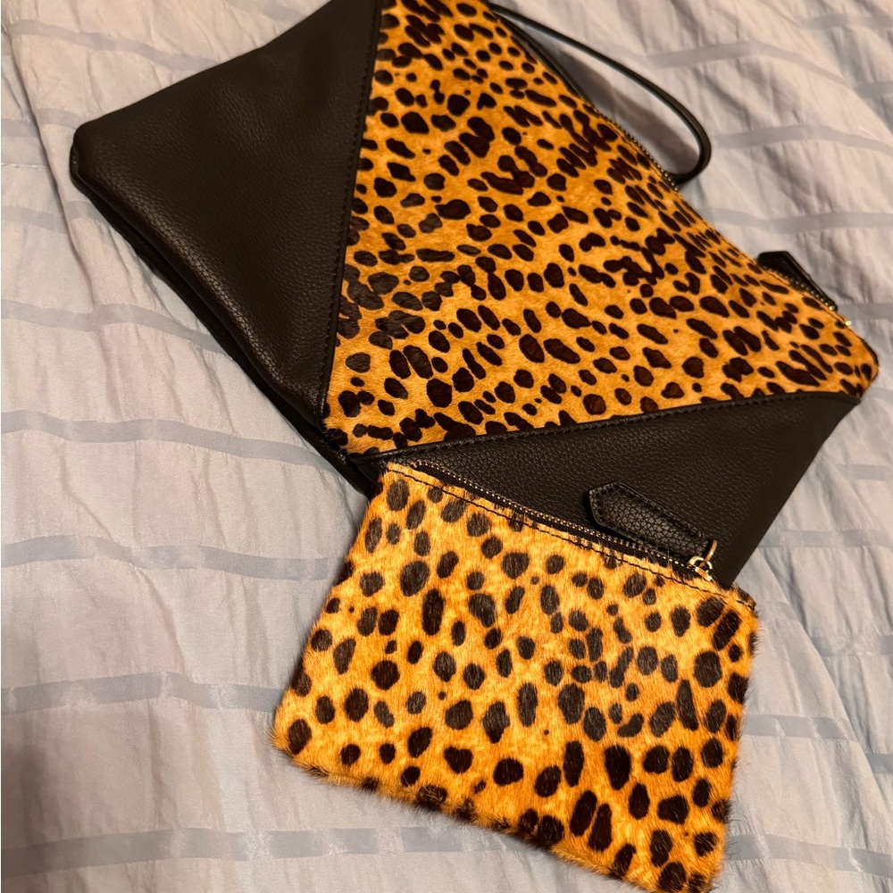 Elegant Leopard Print and Black Clutch Set